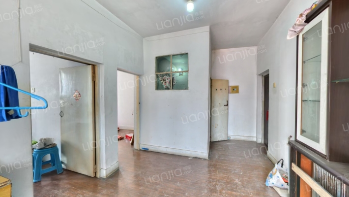 顺丰酒楼小区二手房实景图