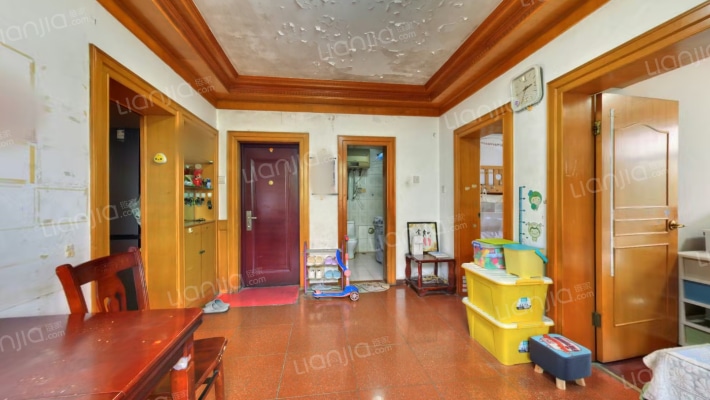 康华新村二手房实景图