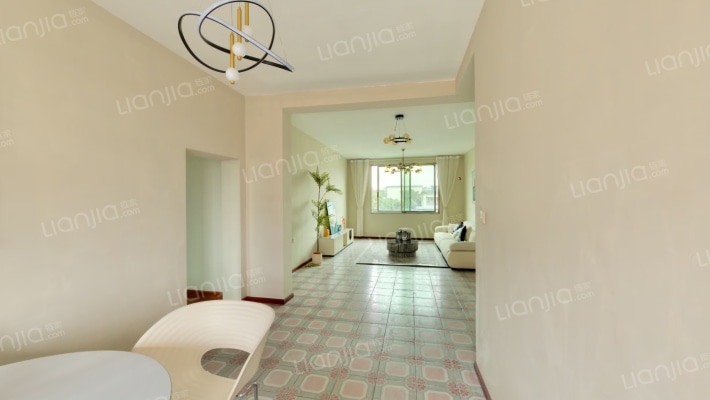 电视塔路一段63号二手房实景图