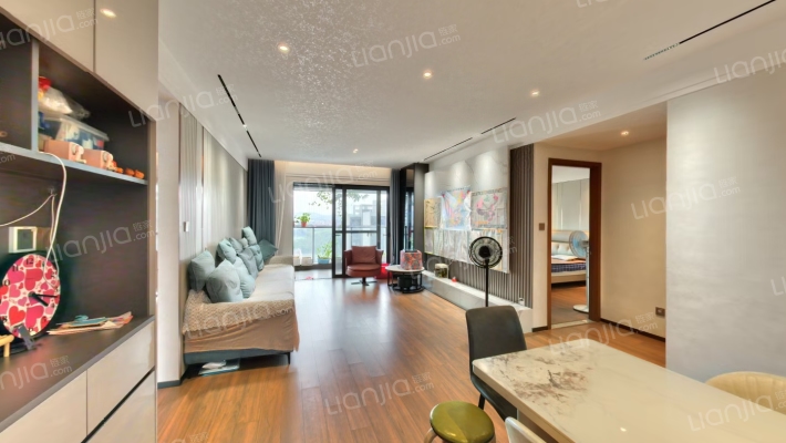 深业松湖云城二手房实景图