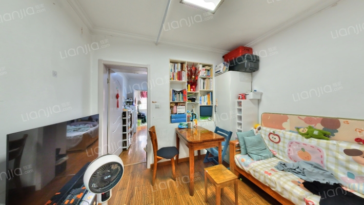 中山北路200号-2二手房实景图