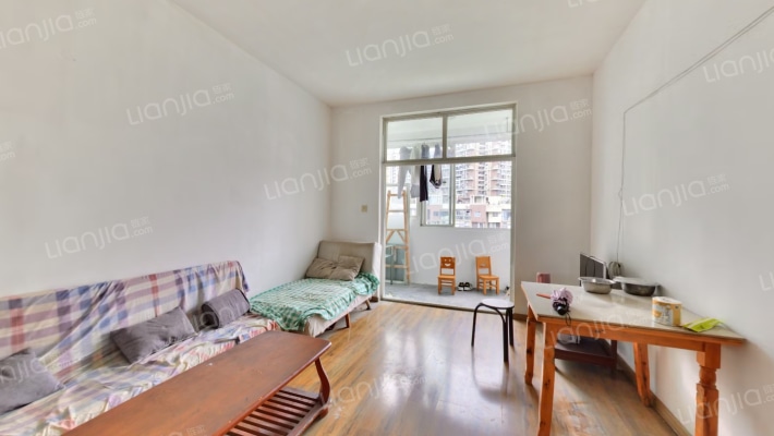 鹃城园四期二手房实景图