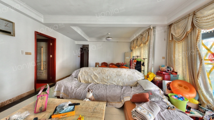 可逸豪苑二手房实景图