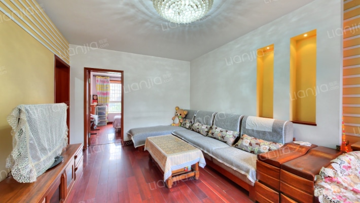 北海佳苑二手房实景图