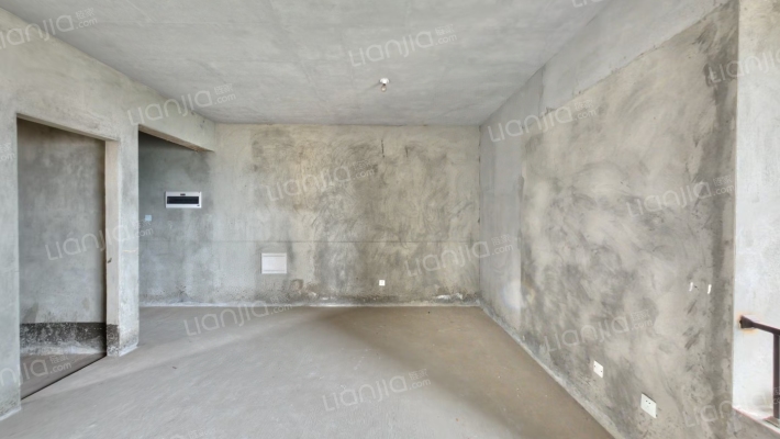 御澜山二手房实景图