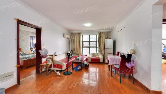 地和苑二手房实景图