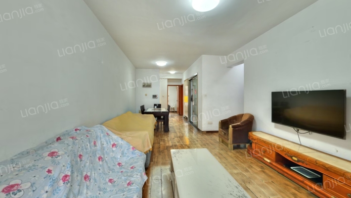 绿地中央广场B区二手房实景图