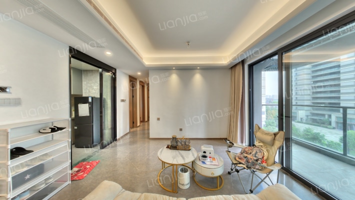 中南春风南岸二手房实景图