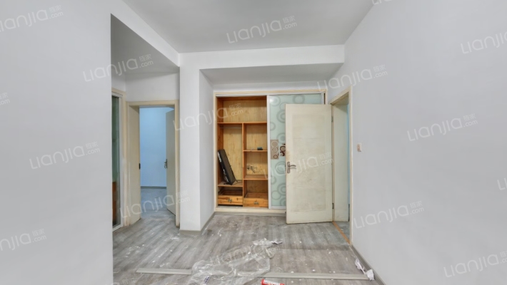 红土山二手房实景图