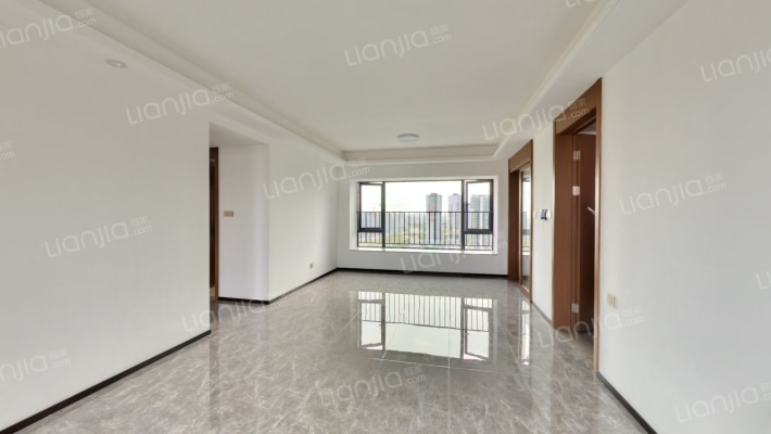 星河江堤春晓二手房实景图