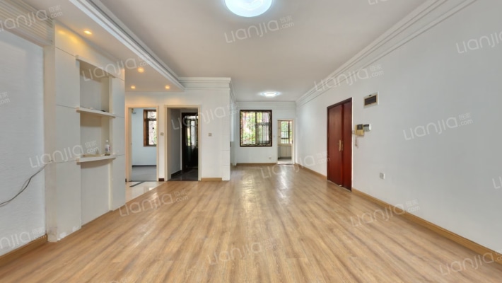 蔚蓝海岸3期二手房实景图