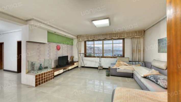 废旧物资市场宿舍二手房实景图