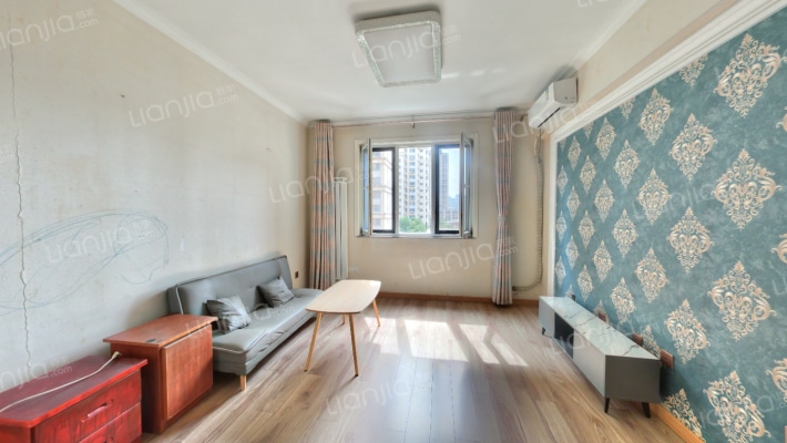 花园小镇二手房实景图