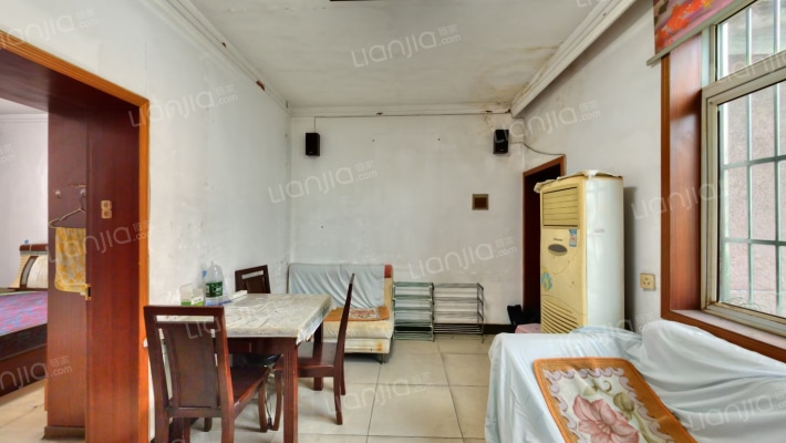 外贸经济公司宿舍二手房实景图