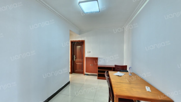 新门口18号二手房实景图