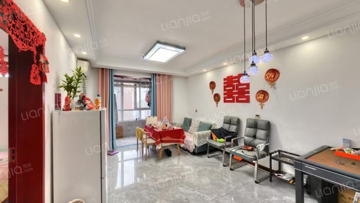 亿润花园二手房实景图