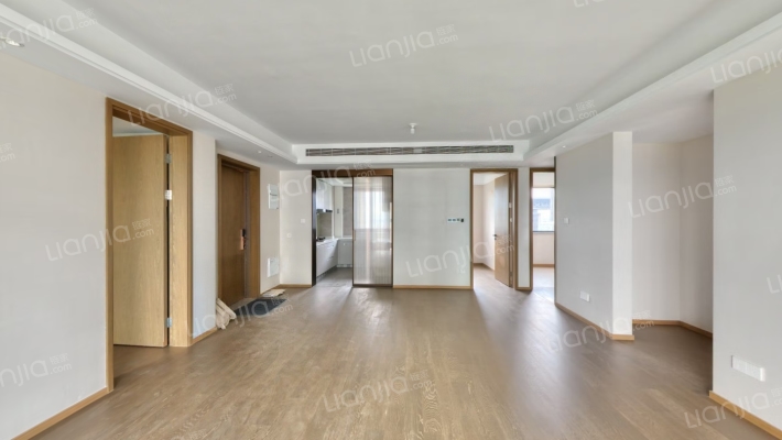 仁恒叙澜庭二手房实景图