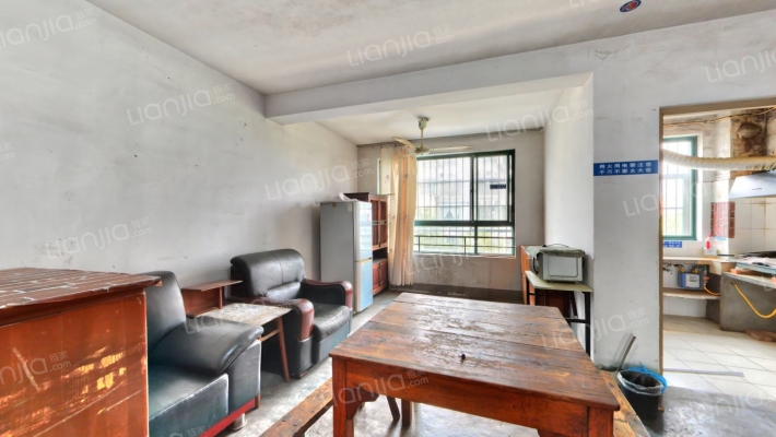 夏驾园华苑二手房实景图