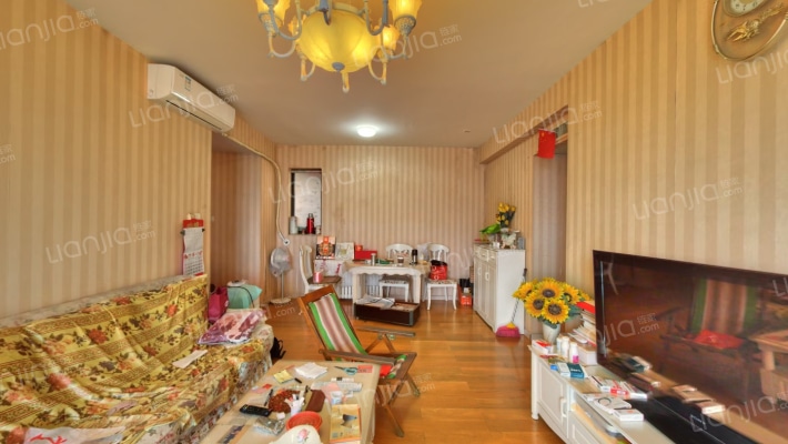 盛世荷园二手房实景图