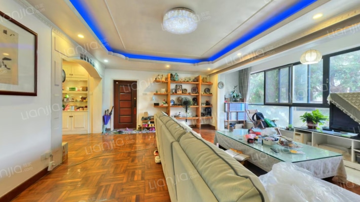 齐明别墅二手房实景图