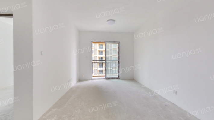 半岛佳园C区二手房实景图