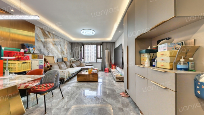 城投悦动湾二手房实景图