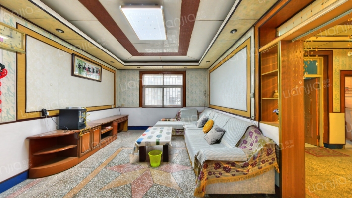 塔山路1号二手房实景图