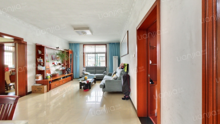 鑫林雅居小区二手房实景图