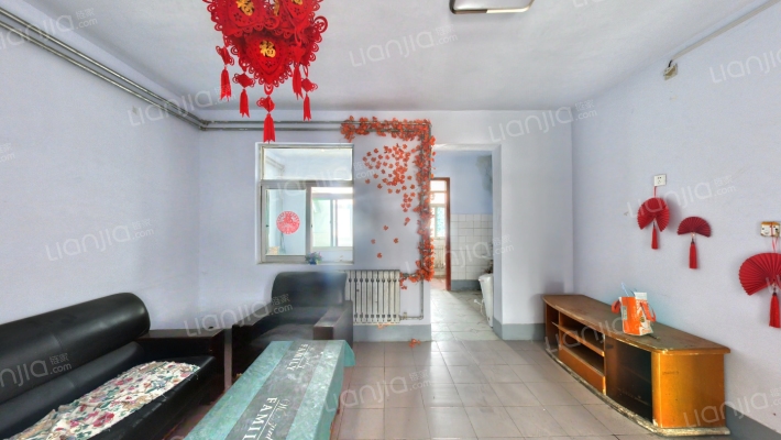 桃花山小区二区二手房实景图