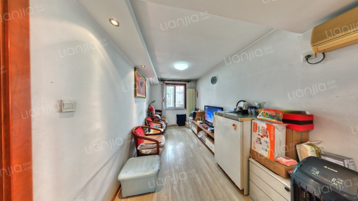 爱慕里二手房实景图