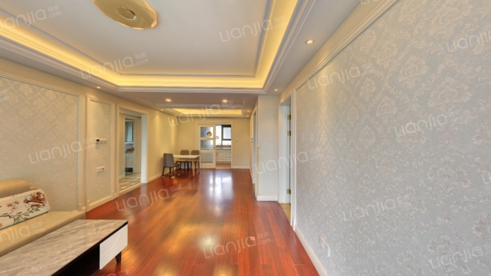 海尔地产中央花园二手房实景图