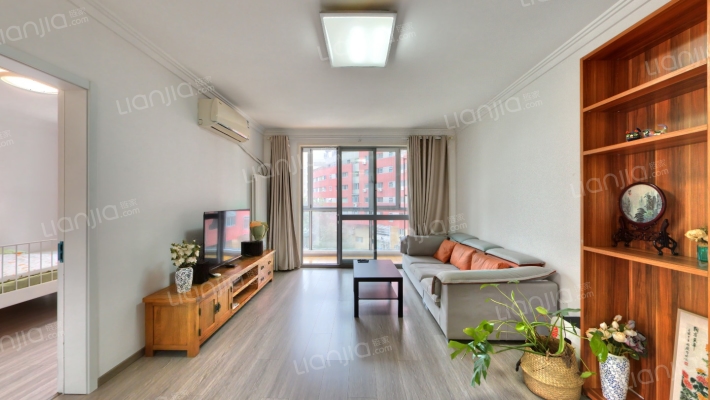 锦秋知春二手房实景图