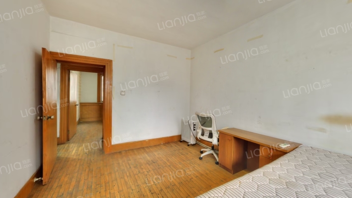 长江路（民主广场商圈）二手房实景图