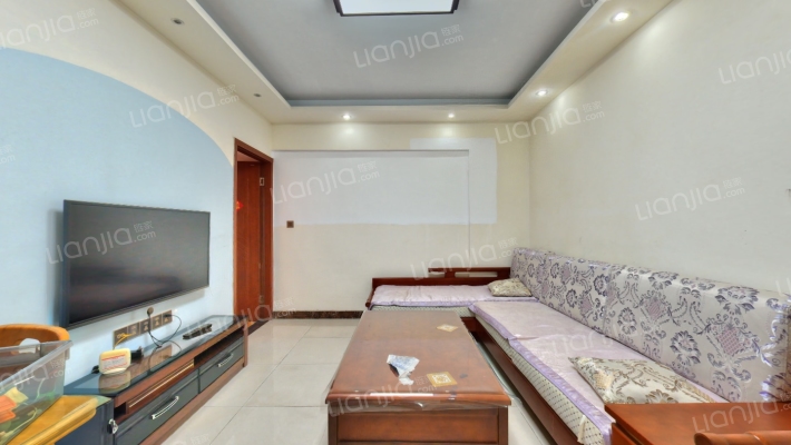 亚美沙发里二手房实景图