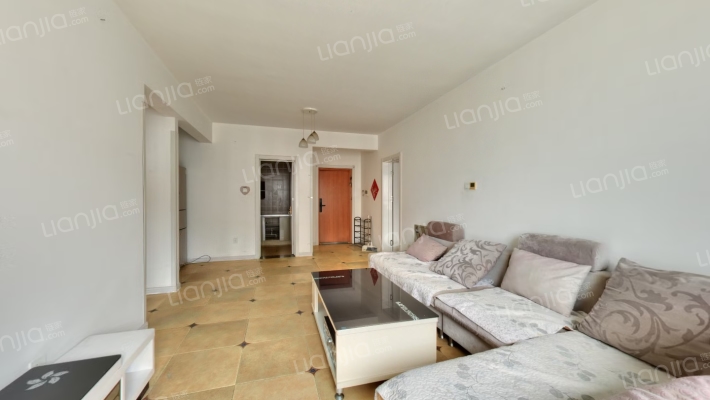 鲁商蓝岸新城一期二手房实景图