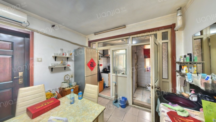 六合里(大港区)二手房实景图