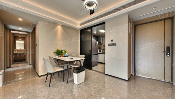 星樾湖滨二手房实景图