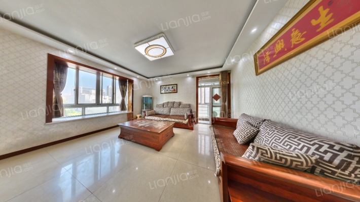 铭雅苑西区二手房实景图