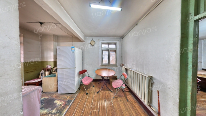 天穆东里二手房实景图