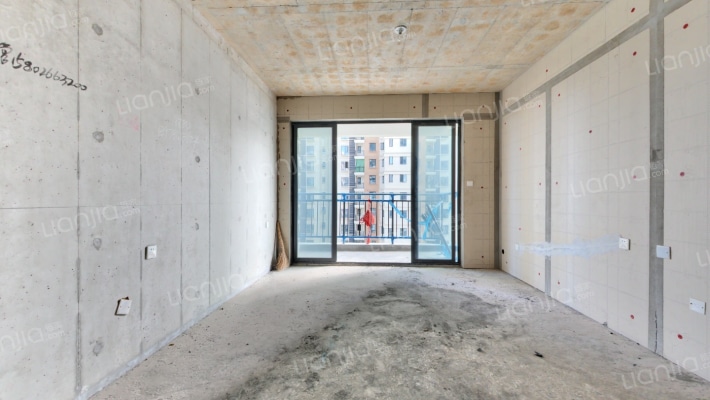 伊景园滨河苑二手房实景图