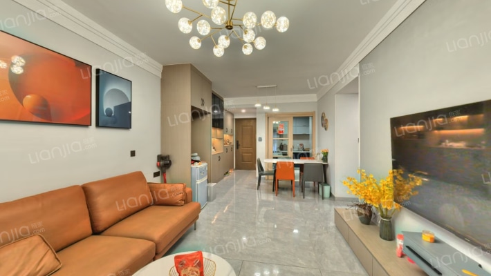 美的新城公园天下二手房实景图