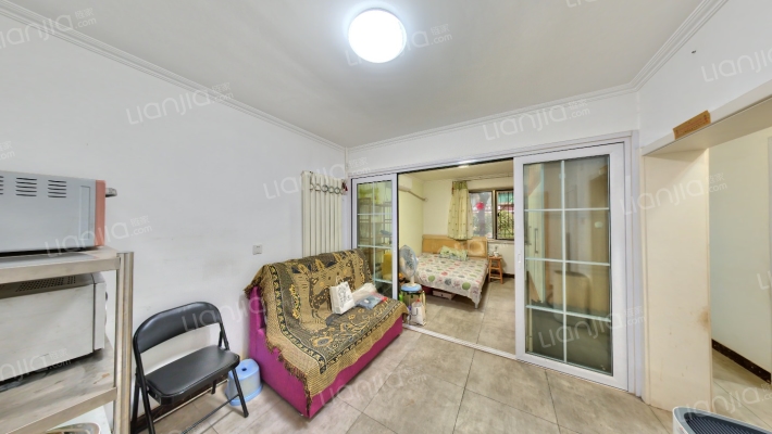 石佛营西里小区二手房实景图