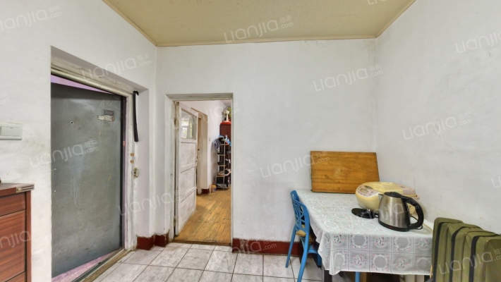 八大局小区二手房实景图