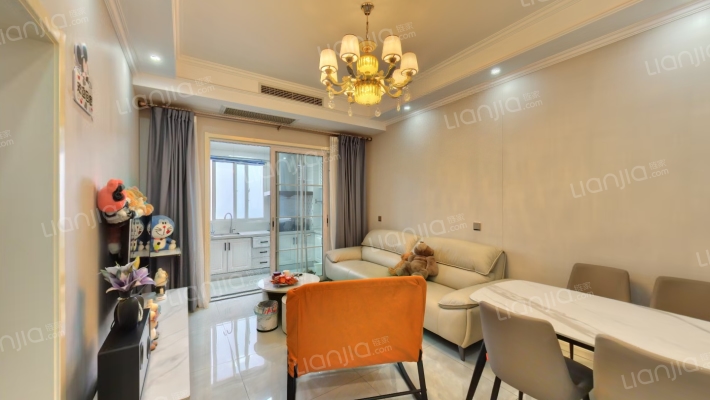 泽星雅龙湾二手房实景图