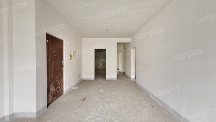 棠湖泊林小镇二手房实景图