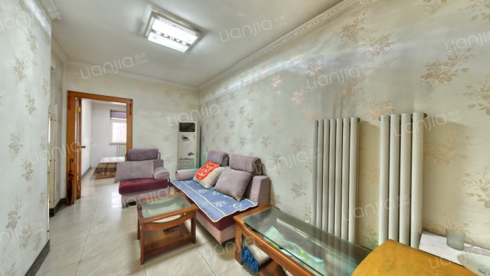 西安物资贸易中心家属楼二手房实景图