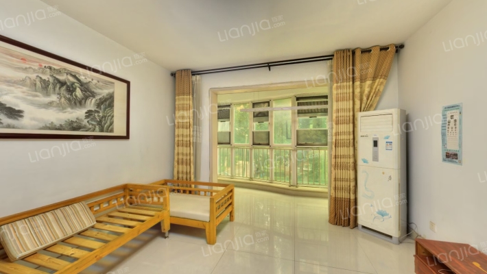 金盾花园二手房实景图