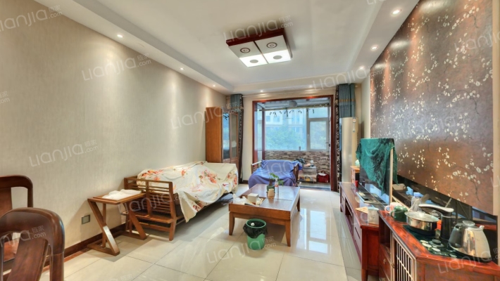 雅居园小区（2期）二手房实景图