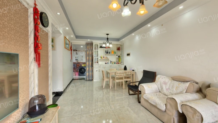 炜岸城一期二手房实景图