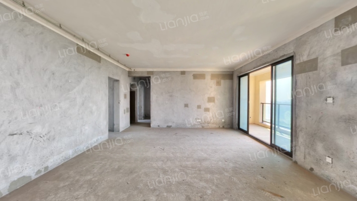 中建龙玺台二手房实景图